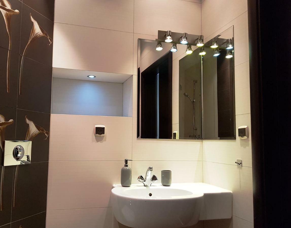 Апартаменты Apartament "Cleopatra 5" Przy Rynku Z Parkingiem, Faktury Vat Кельце Экстерьер фото
