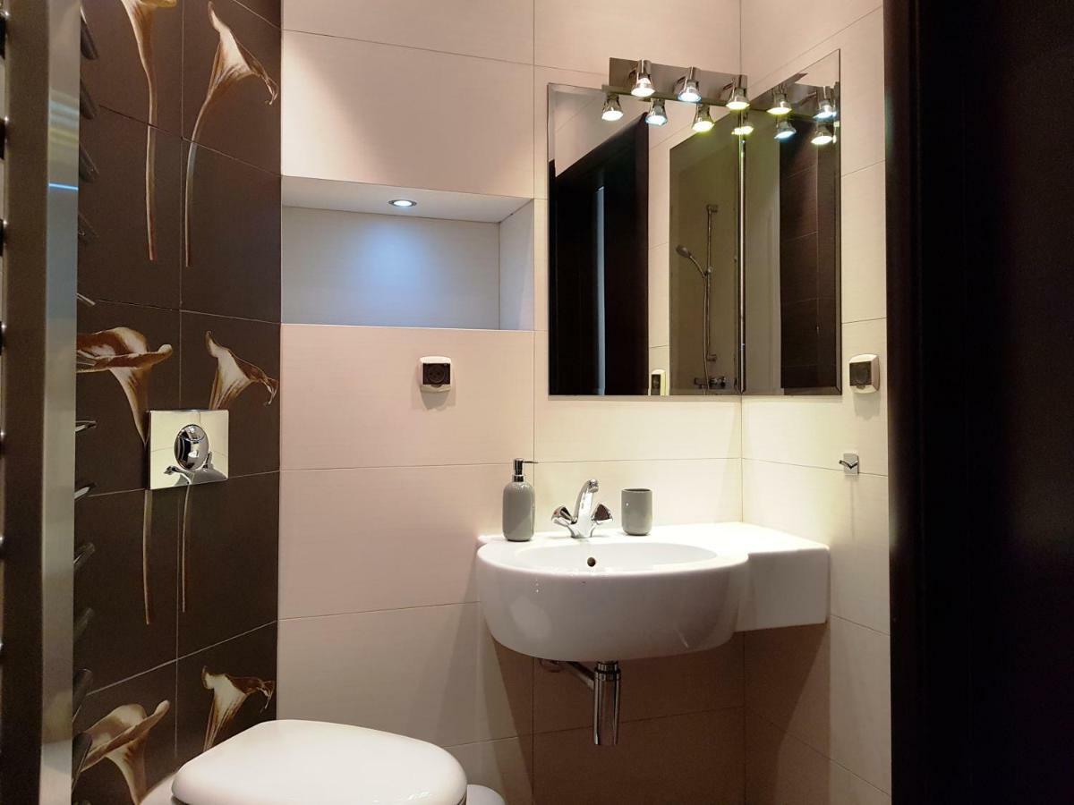 Апартаменты Apartament "Cleopatra 5" Przy Rynku Z Parkingiem, Faktury Vat Кельце Экстерьер фото