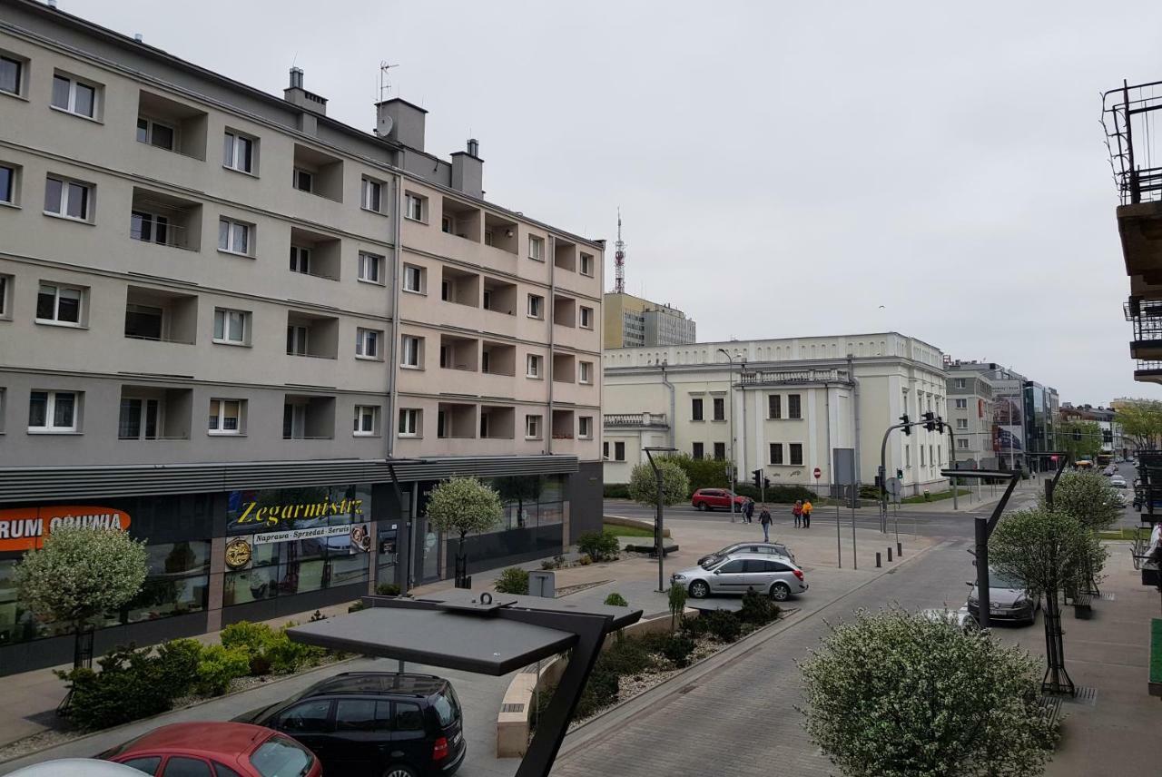 Апартаменты Apartament "Cleopatra 5" Przy Rynku Z Parkingiem, Faktury Vat Кельце Экстерьер фото