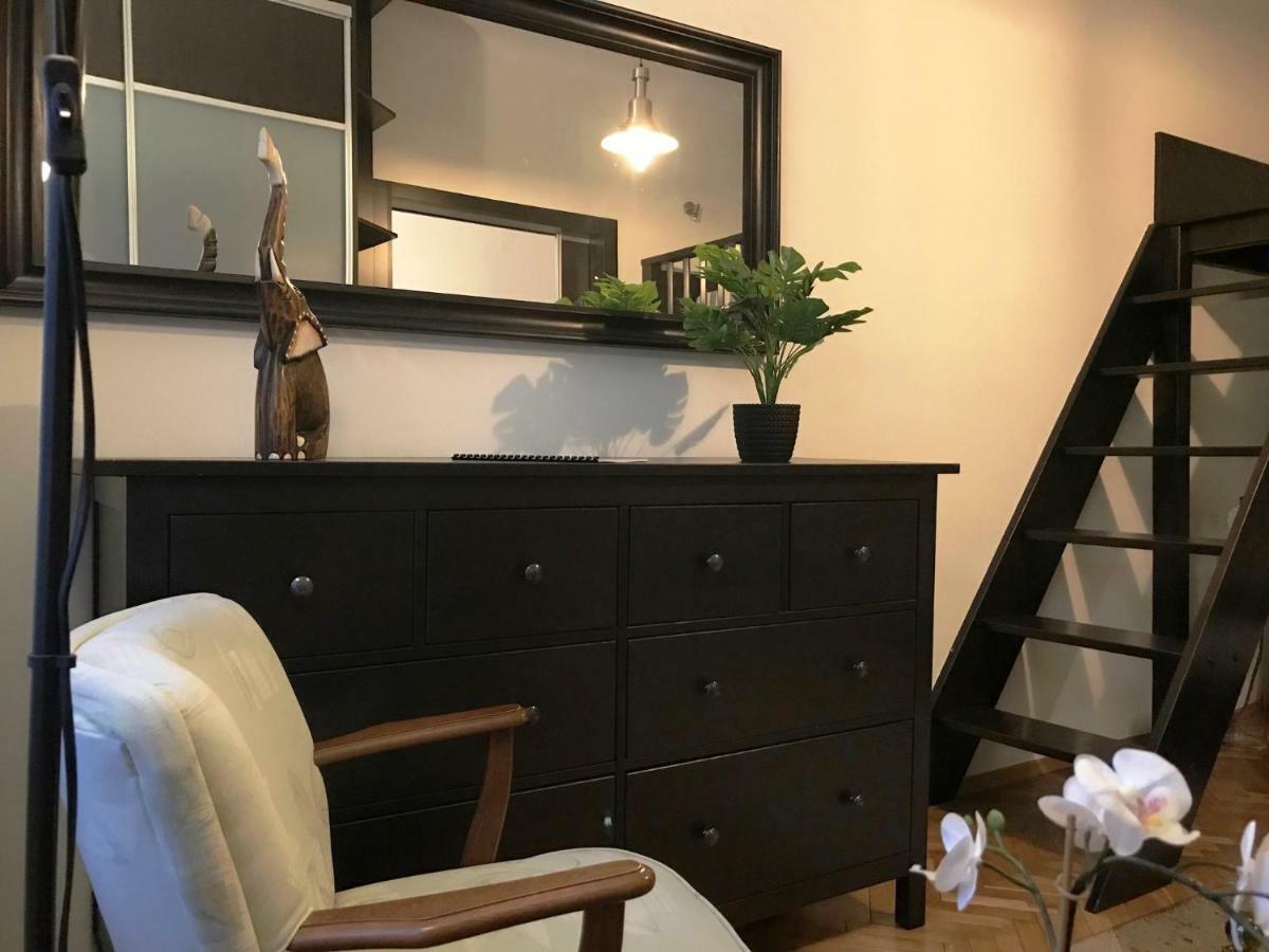 Апартаменты Apartament "Cleopatra 5" Przy Rynku Z Parkingiem, Faktury Vat Кельце Экстерьер фото