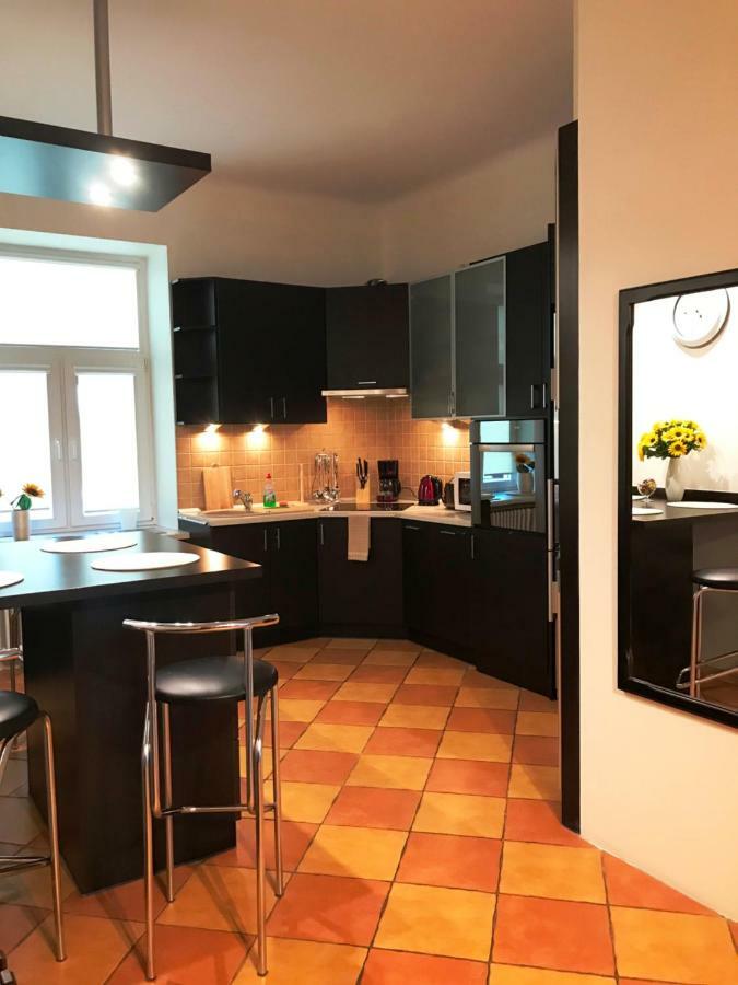 Апартаменты Apartament "Cleopatra 5" Przy Rynku Z Parkingiem, Faktury Vat Кельце Экстерьер фото