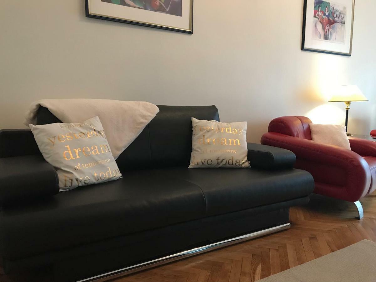 Апартаменты Apartament "Cleopatra 5" Przy Rynku Z Parkingiem, Faktury Vat Кельце Экстерьер фото